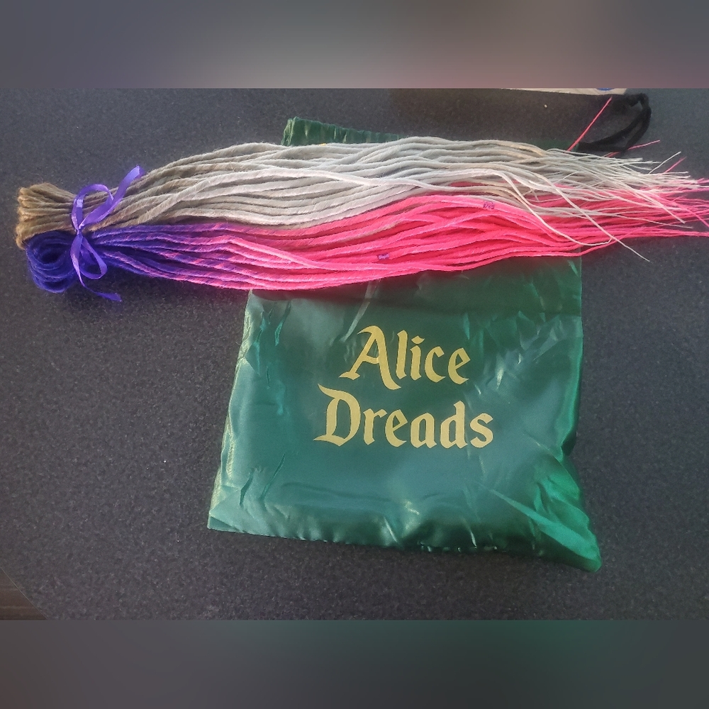 Alice dreads-full head (50DE)